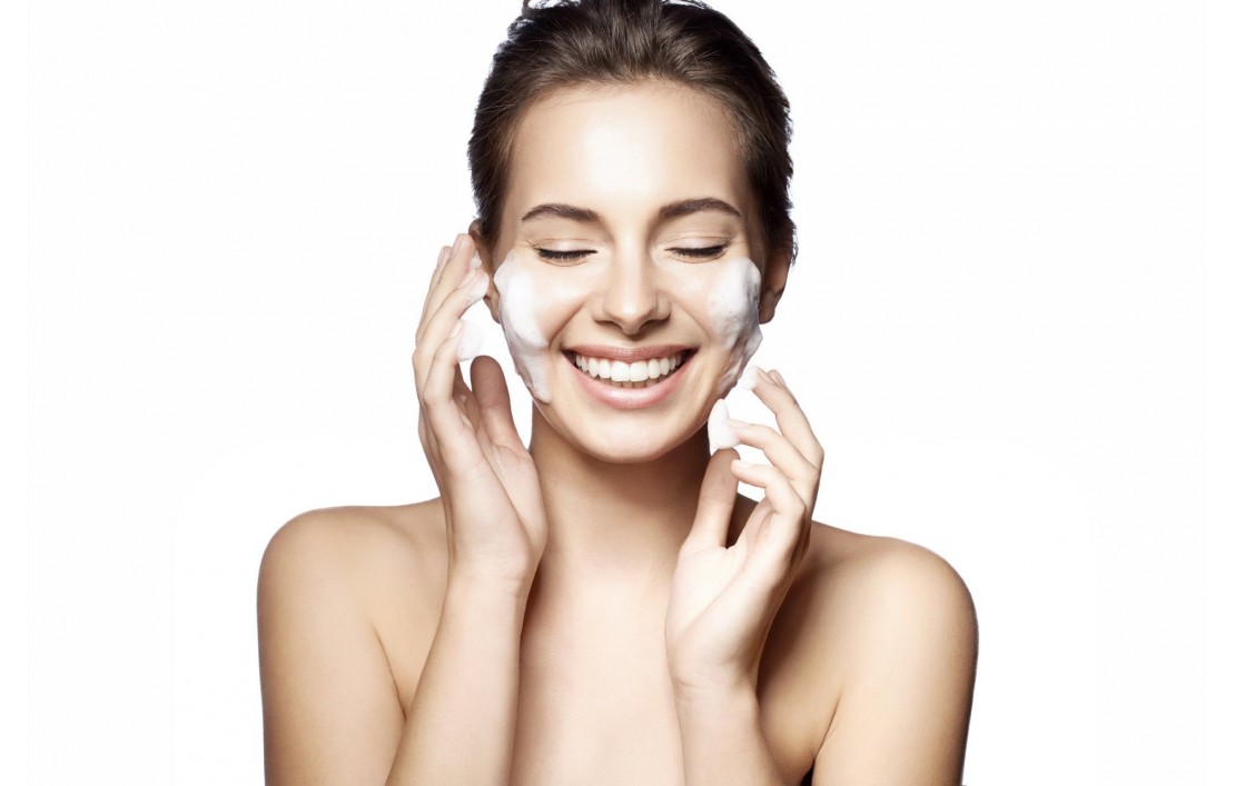 Основные способы очищения кожи лица
